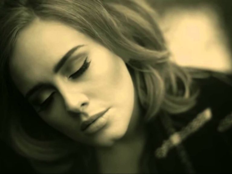 Adele 5 jaar op rij rijkste artiest onder dertigjarigen