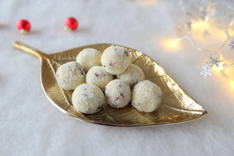 Cranberry witte chocoladeballen