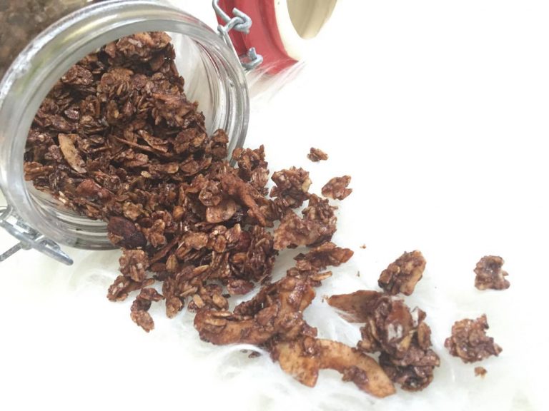 Gezond ontbijten met de nieuwste Super Granola van Super Natural