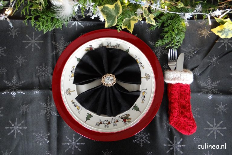 Tips om je tafel met kerst feestelijk aan te kleden