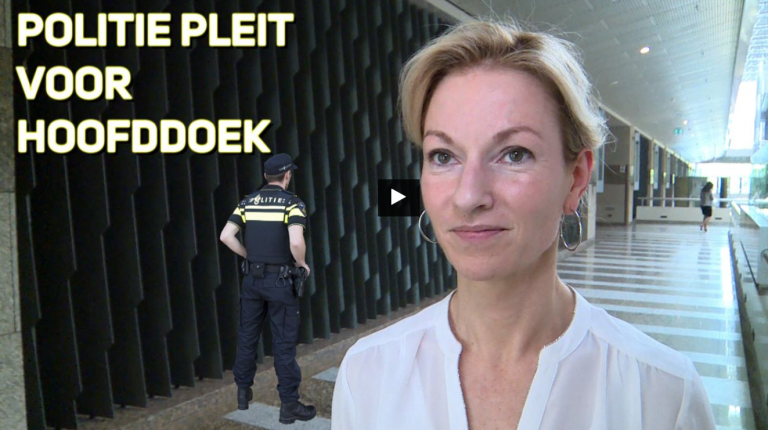 Politie pleit voor hoofddoek