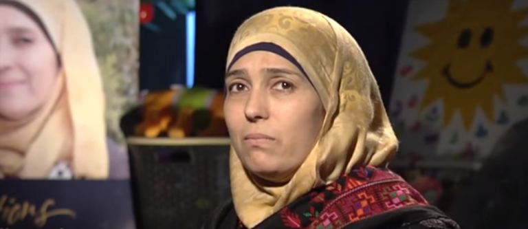 Gevluchte Palestijnse vrouw uitgeroepen tot beste lerares ter wereld