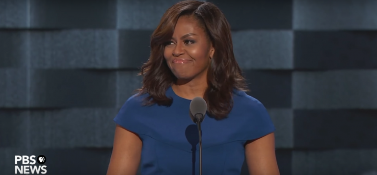 Michelle Obama steunt eerste vrouwelijke presidentskandidaat Hillary Clinton