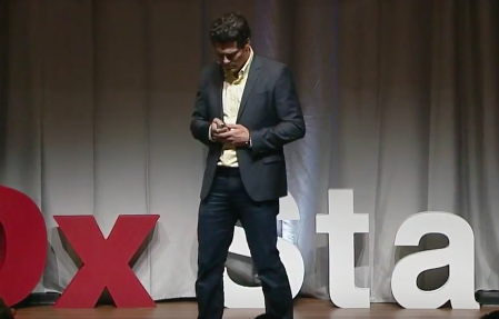 Waarom voorkomen helmen niet een hersenschudding?