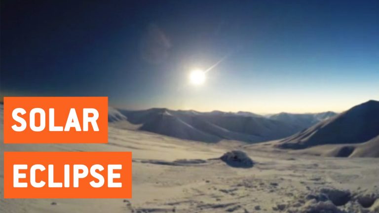 Snowboarden tijdens zonsverduistering