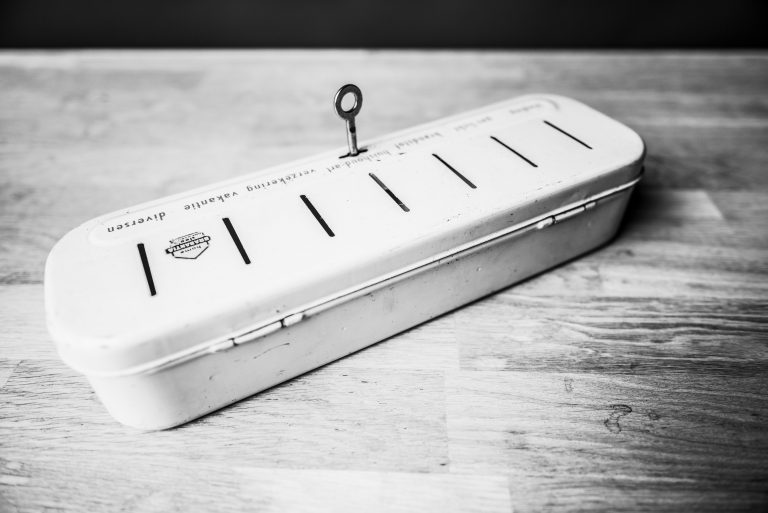 De zwarte portemonnee