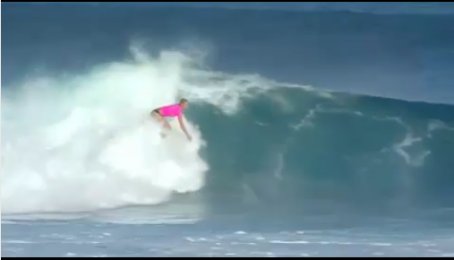 Deze gehandicapte surfster is de beste ter wereld